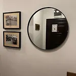 Apartment Heart Of - 2 Bedrooms, Private Garage *