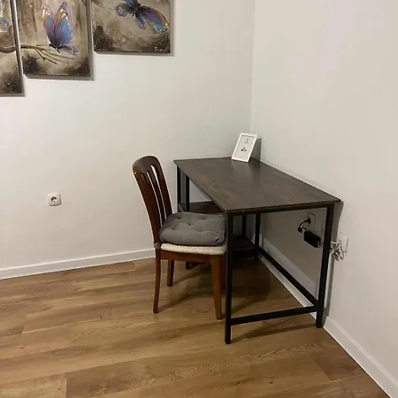Heart Of - 2 Bedrooms, Private Garage * Plovdiv